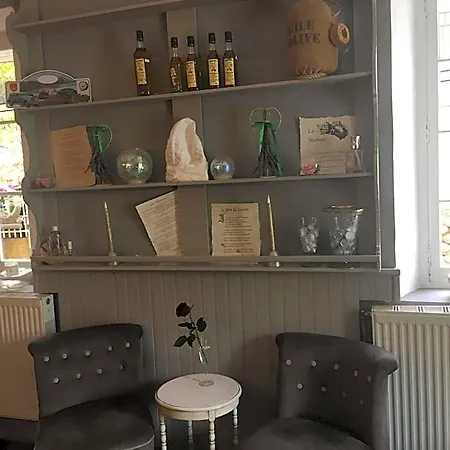 Les 2 Grives - Restaurant Hotel Bras-d'Asse