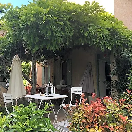 Les 2 Grives - Restaurant Hotel Bras-d'Asse
